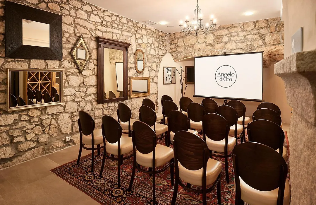 Heritage Hotel Angelo d'Oro-1